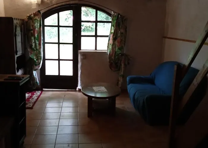 Maison De Village Avec Jardin *